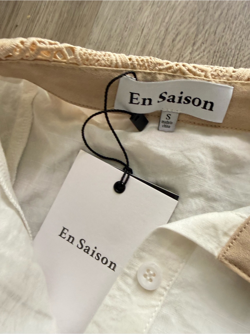 en saison anna off white cream embroidered pleated top + tie belt shorts small - Picture 9 of 10